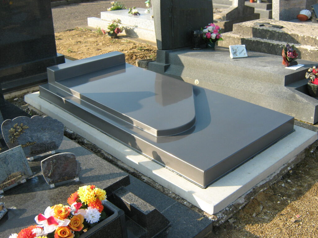 Pierre tombale avec stèle - Monuments-funeraires-pas-cher