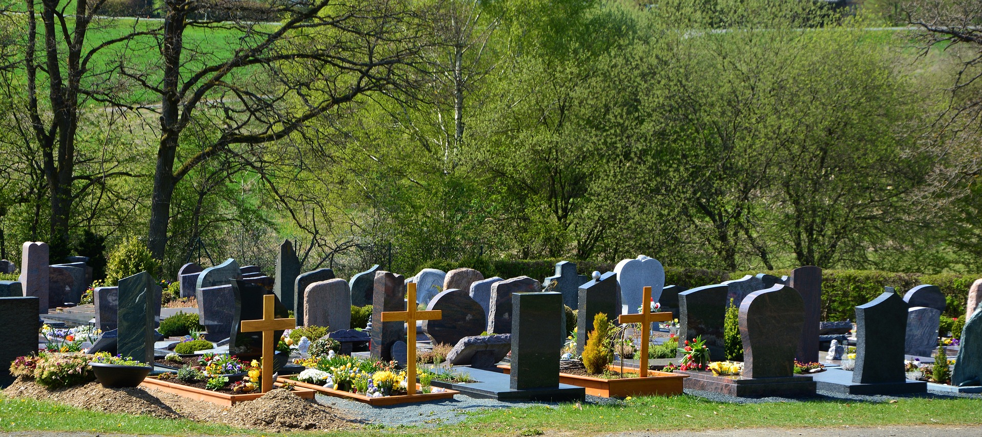 règlementation pour la pose d'un monument funéraire